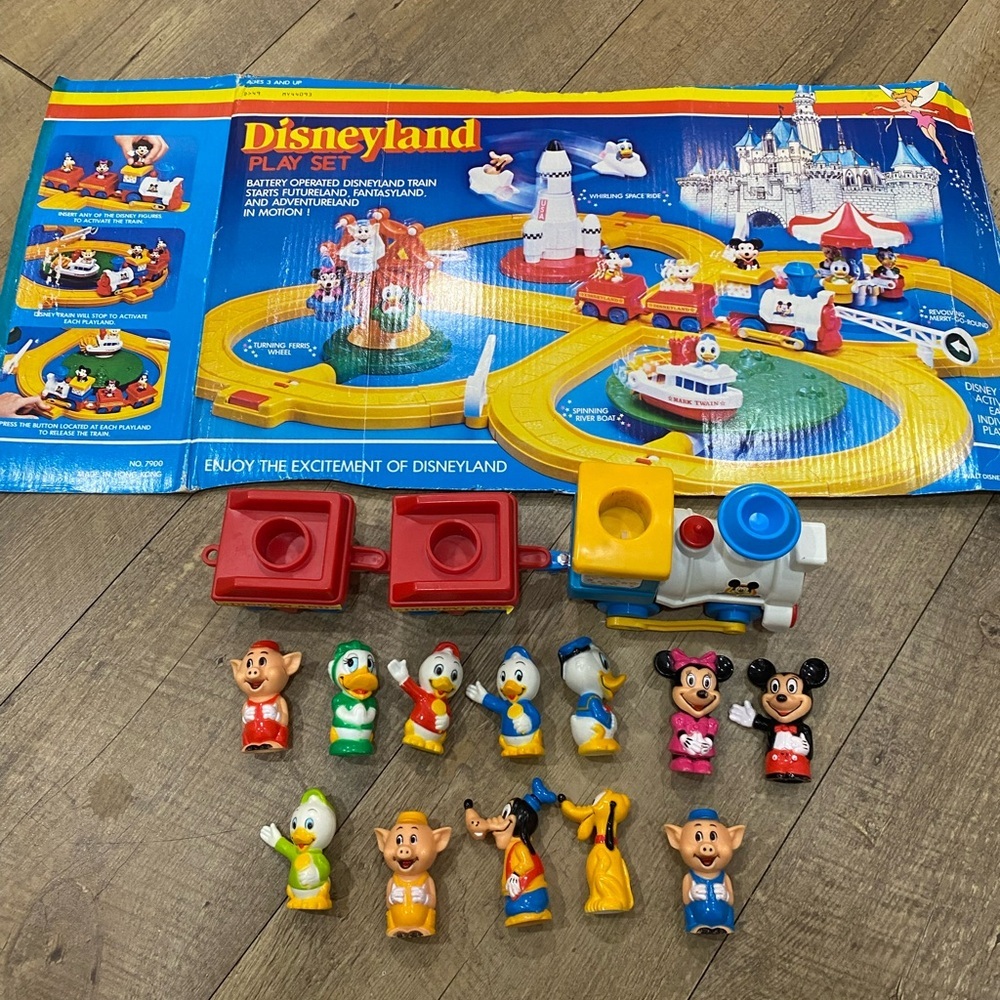 Vintage 1986 Disney Land Play Set, Train